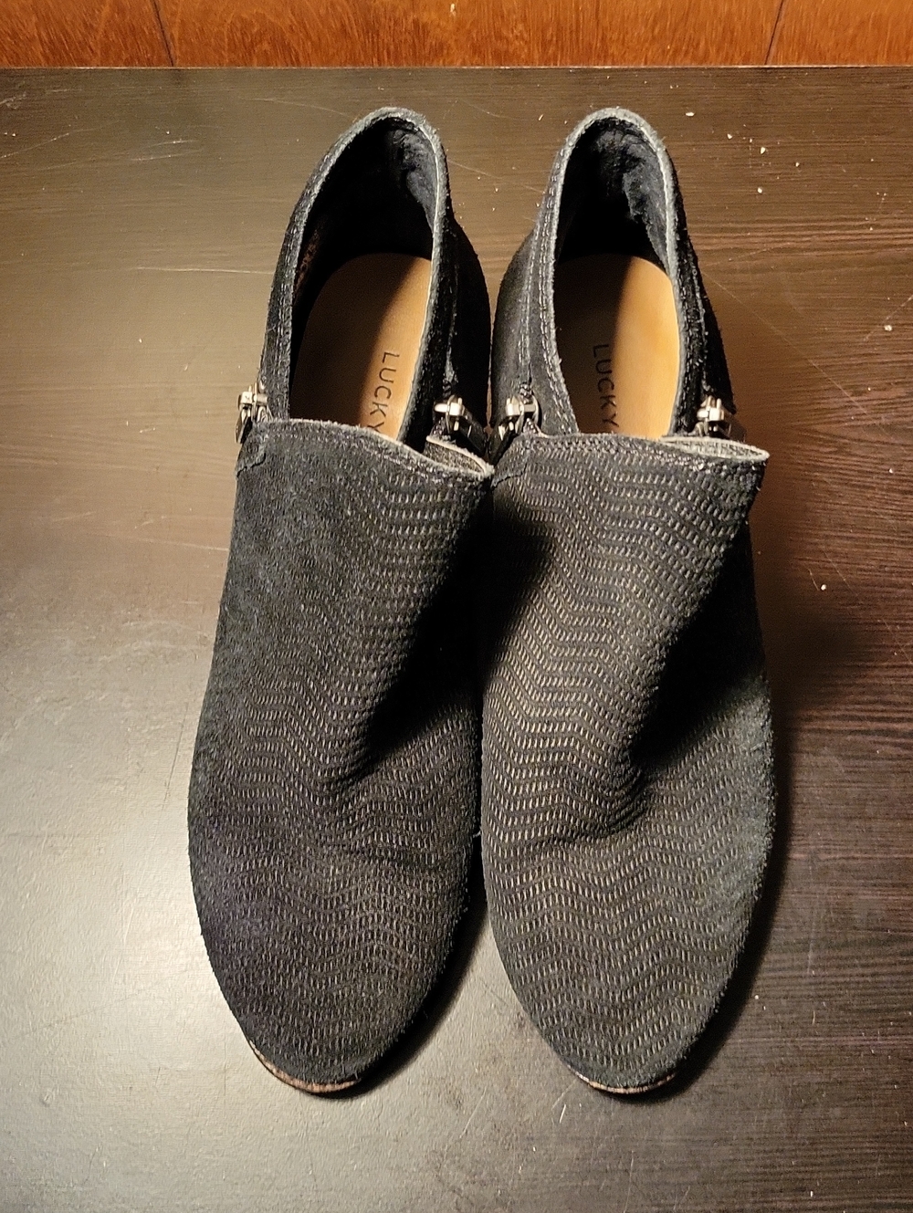 Lucky Brand Womens Black Suede Slip-On Loafers with Textured Upper